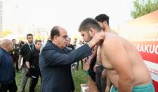 Pehlivanların Er Meydanındaki Mücadelesi Büyük İlgi Gördü